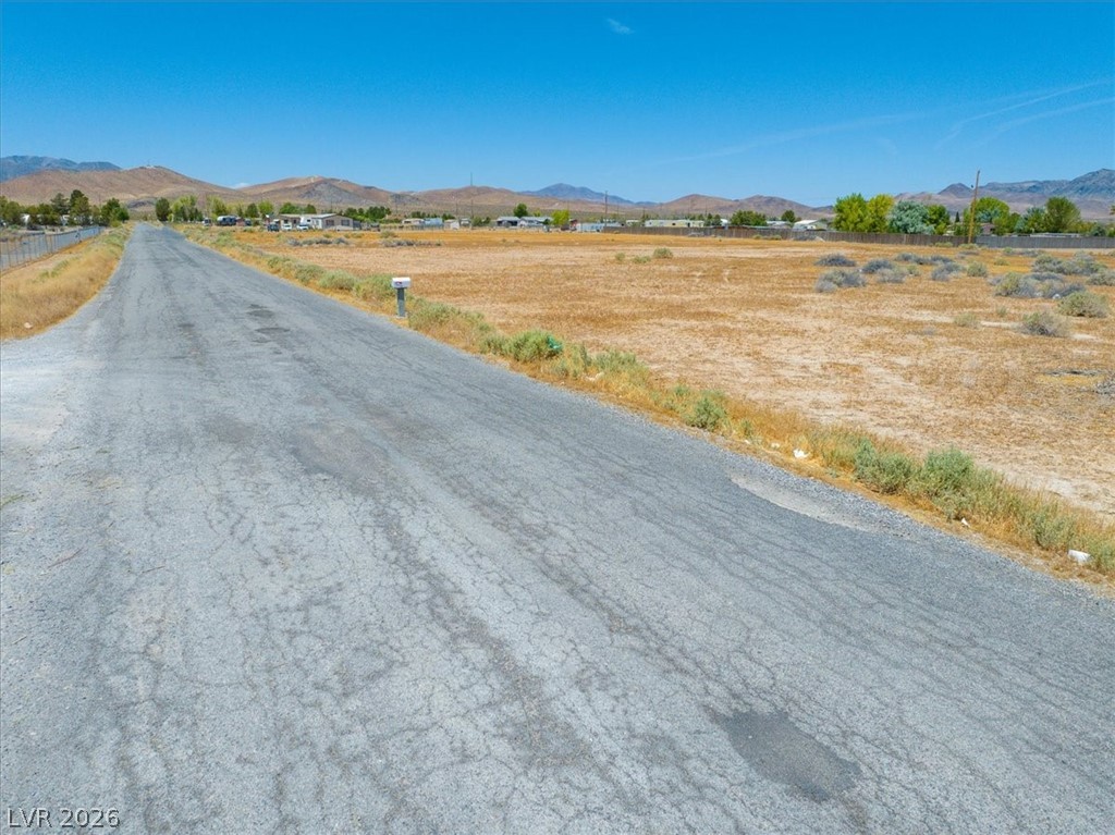 4580 Laurence Road Pahrump NV 89048