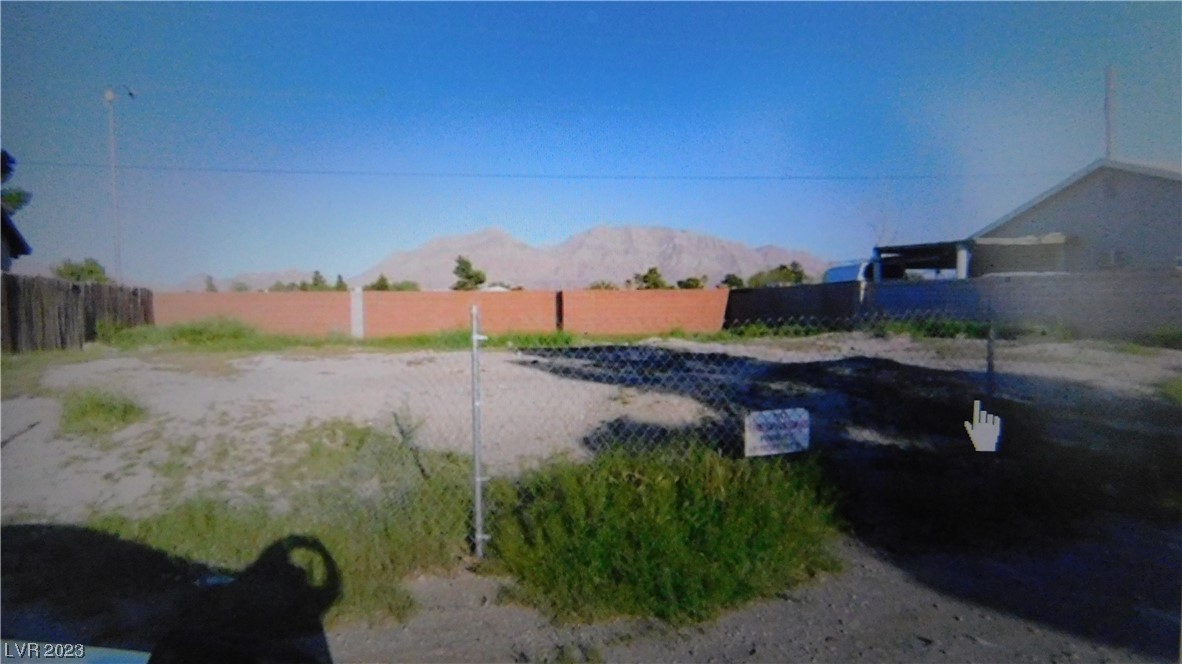 2124 Wondra Las Vegas NV 89115