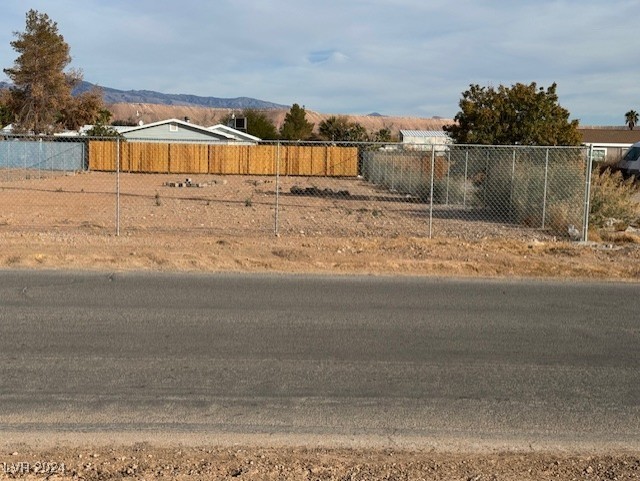 Whitmore Overton NV 89040