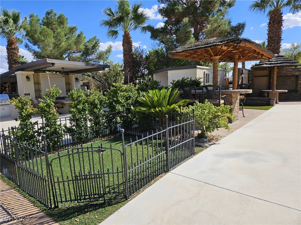 8175 Arville Street 308 Las Vegas NV 89139