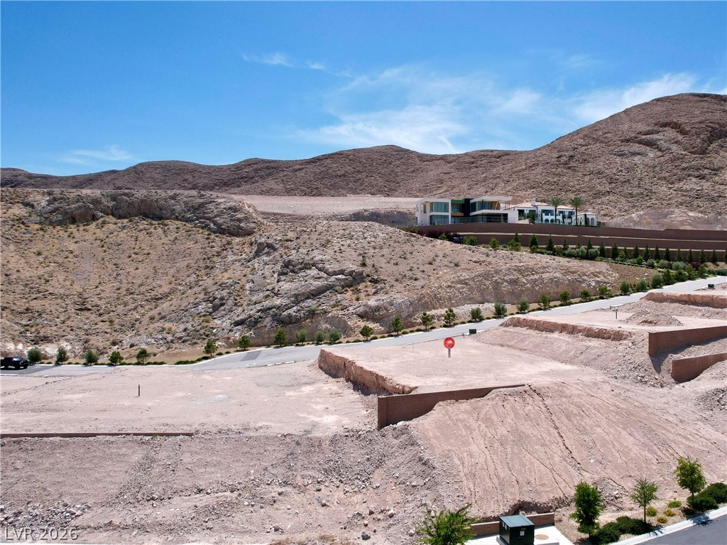 22 Mountain View Drive Las Vegas NV 89141