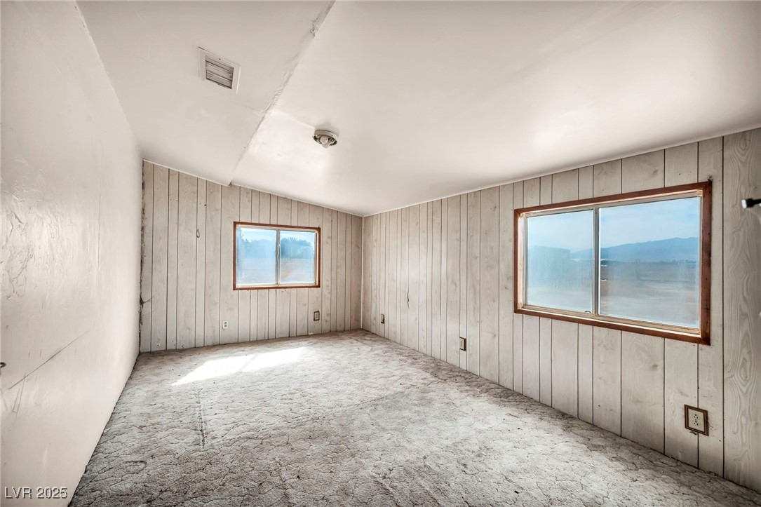 2351 Bond Street Pahrump NV 89048
