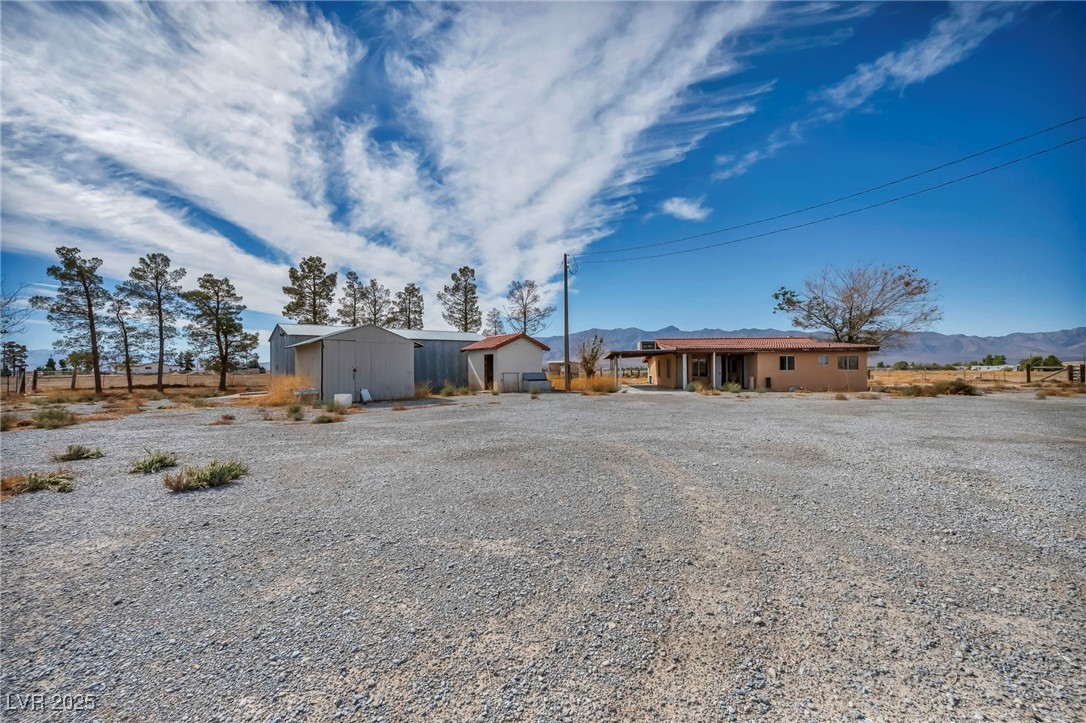 2351 Bond Street Pahrump NV 89048