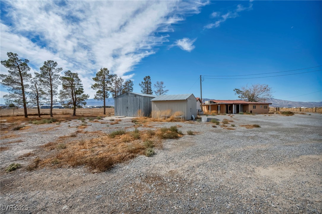 2351 Bond Street Pahrump NV 89048