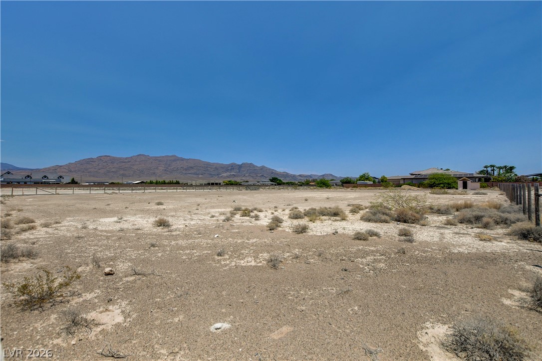 6465 Meisenheimer Avenue Las Vegas NV 89131