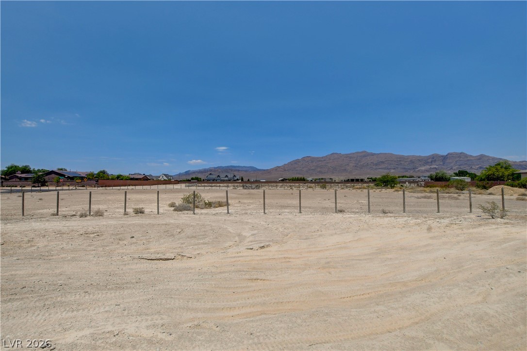 6465 Meisenheimer Avenue Las Vegas NV 89131