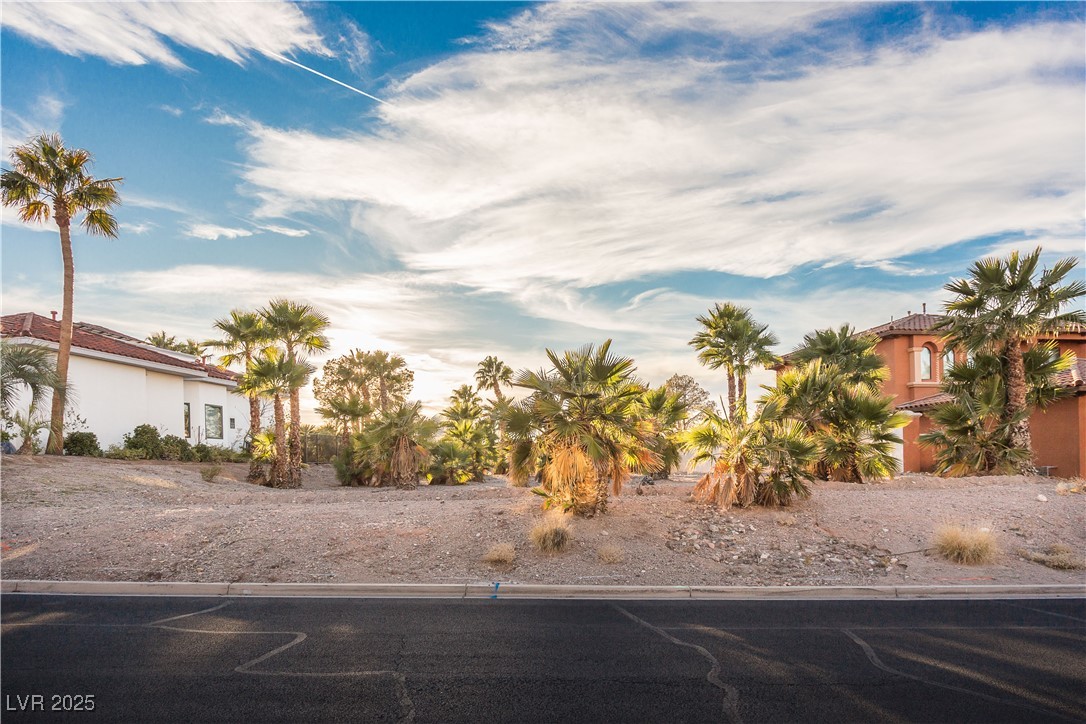 17 Grand Miramar Drive Henderson NV 89011