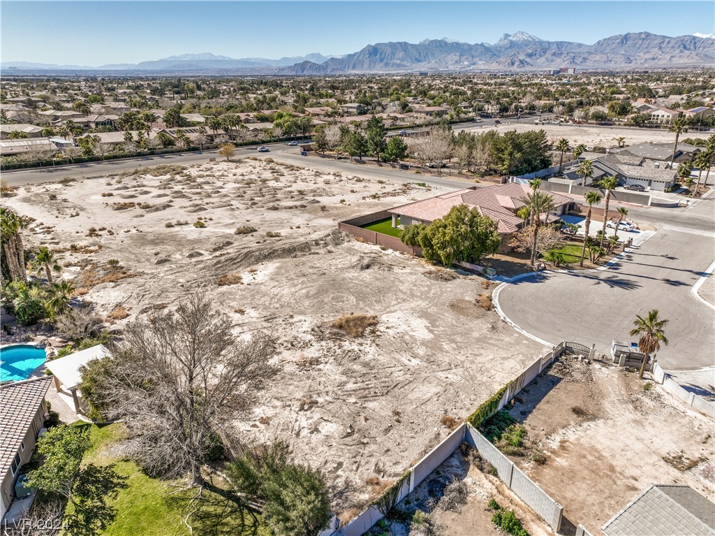 7670 Desperado Street Las Vegas NV 89131