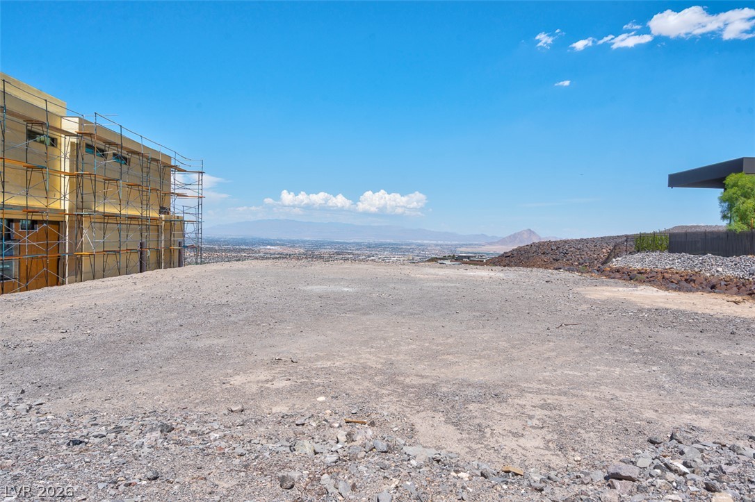 567 Rock Peak Drive Henderson NV 89012