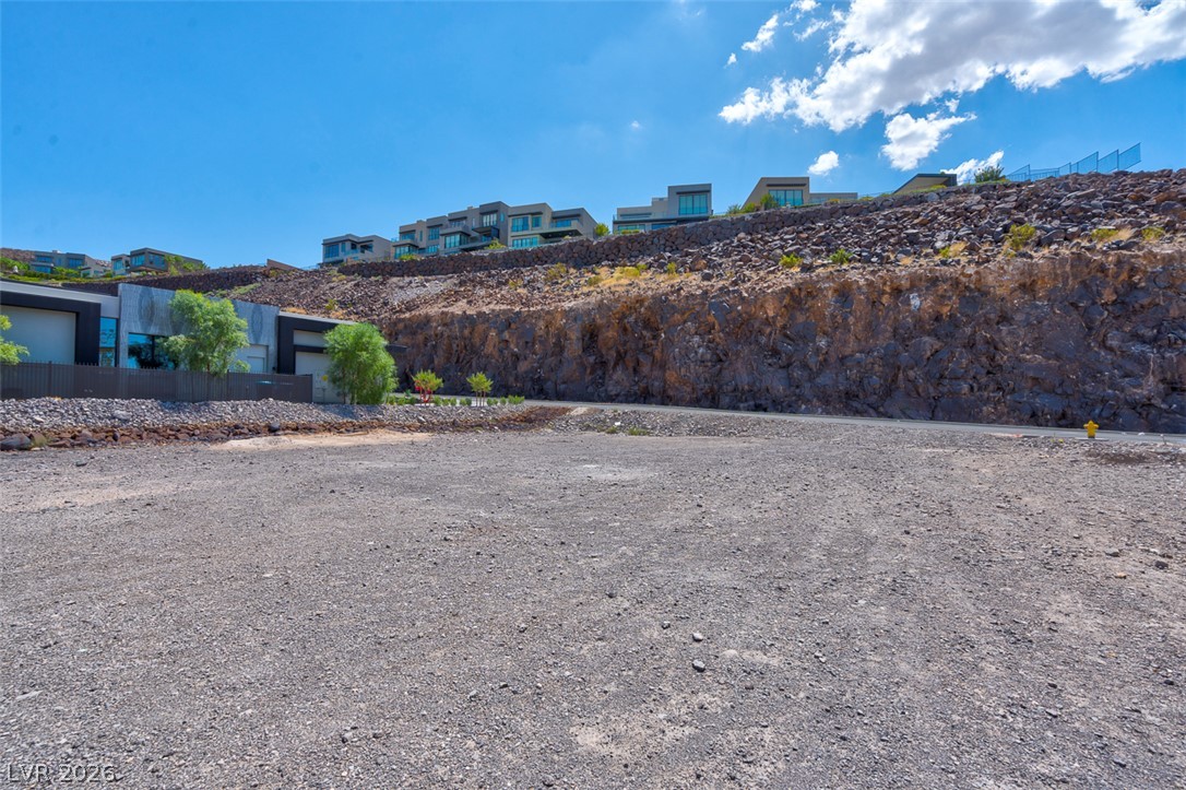 567 Rock Peak Drive Henderson NV 89012