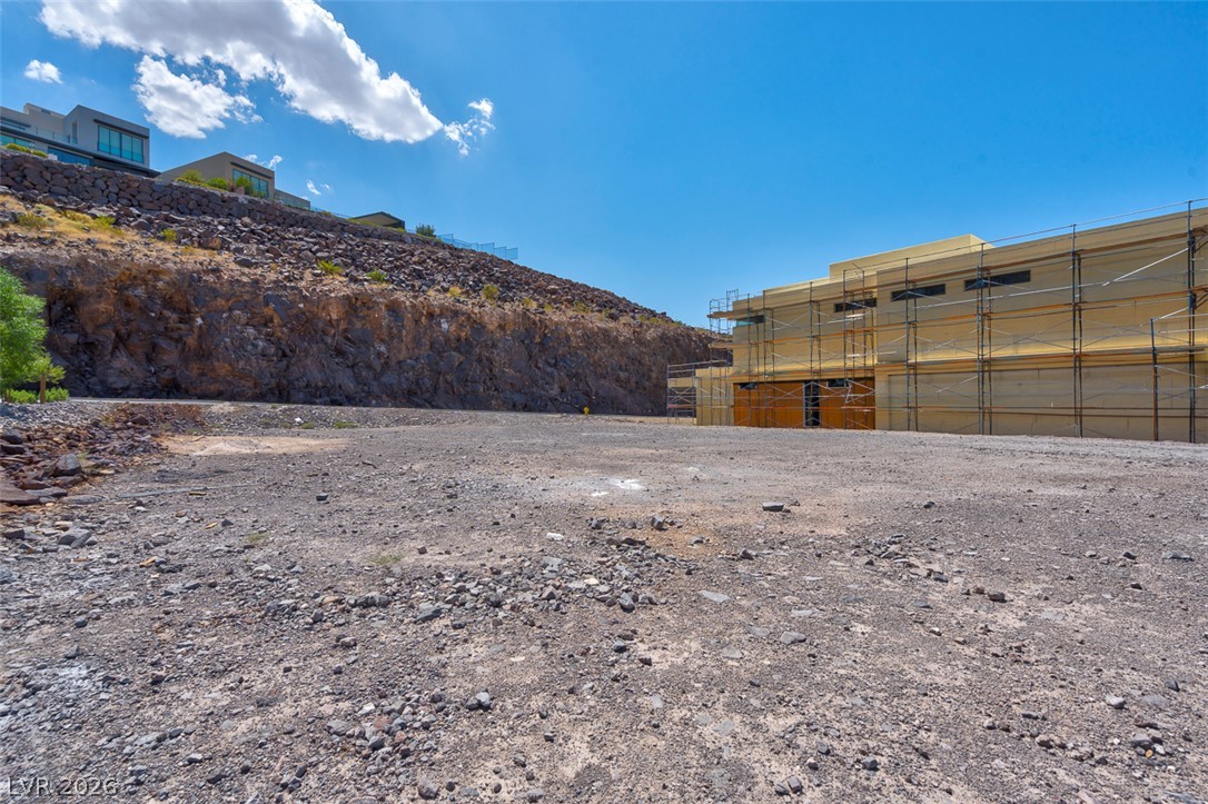 567 Rock Peak Drive Henderson NV 89012