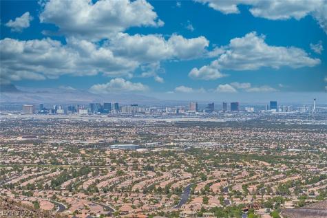 29 Rockstream Drive Henderson NV 89012