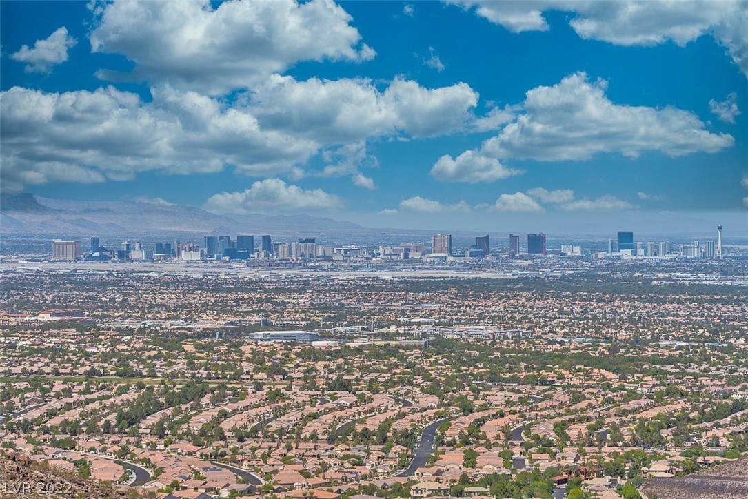 29 Rockstream Drive Henderson NV 89012