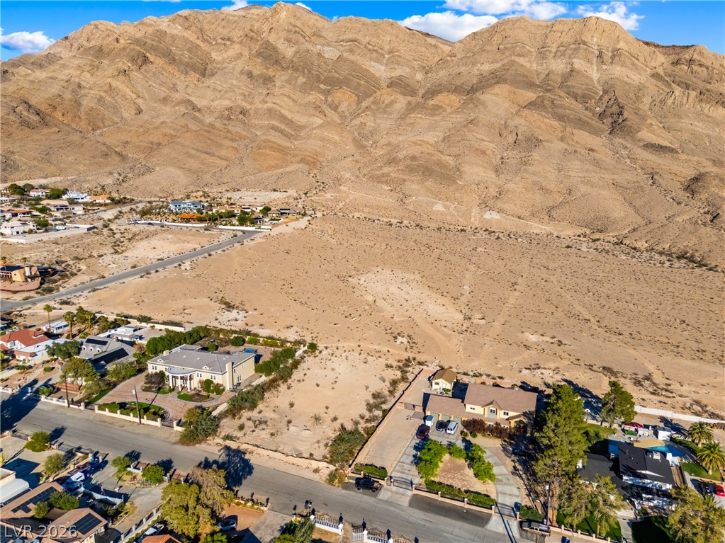 310 Peaceful Street Las Vegas NV 89110