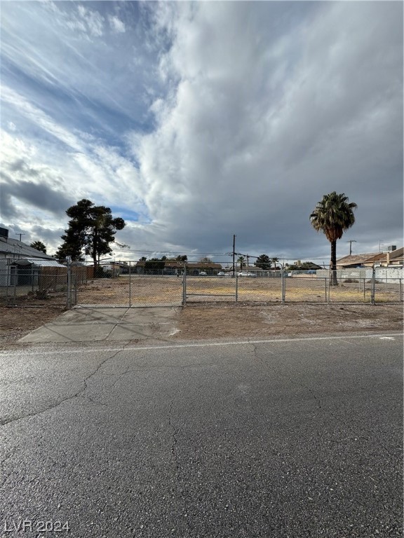 1028 Pearl Avenue Las Vegas NV 89104