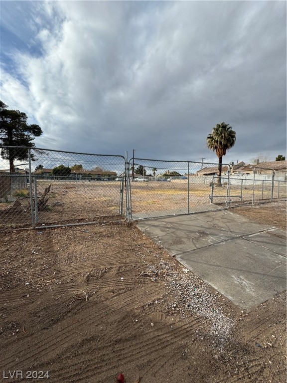 1028 Pearl Avenue Las Vegas NV 89104