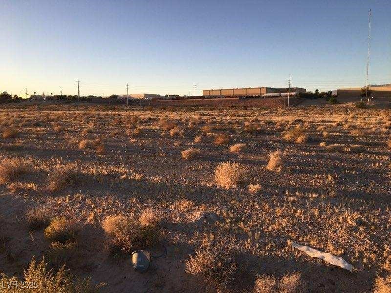2 Reverend Wilson North Las Vegas NV 89030