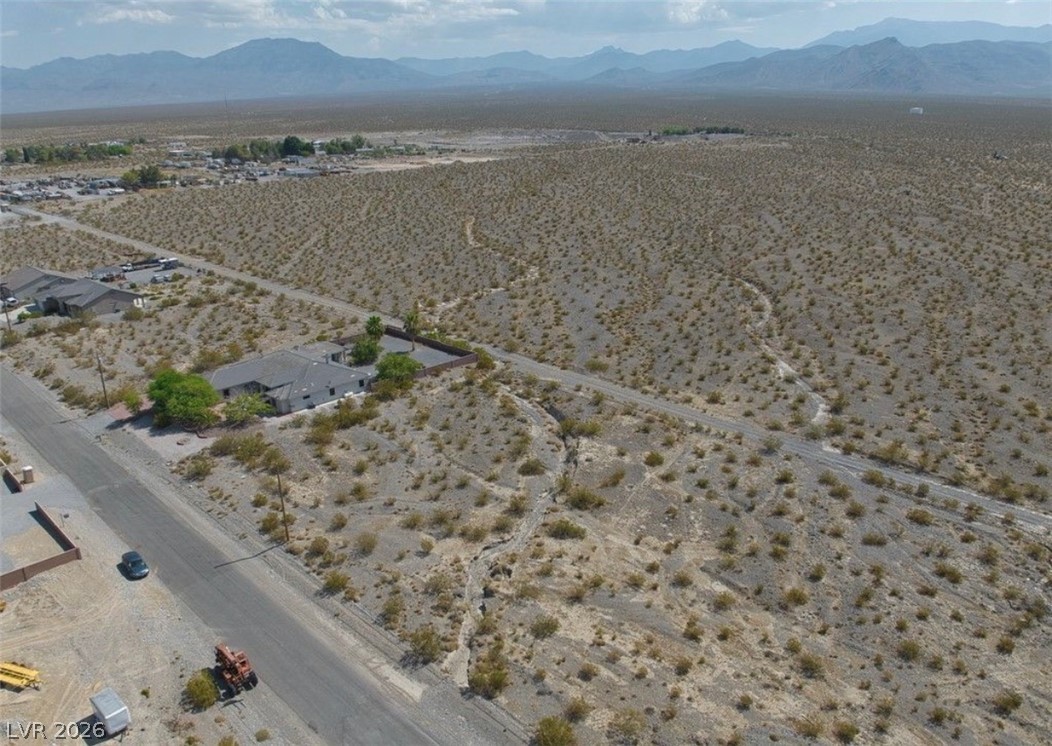 1761 Omaha Avenue Pahrump NV 89048