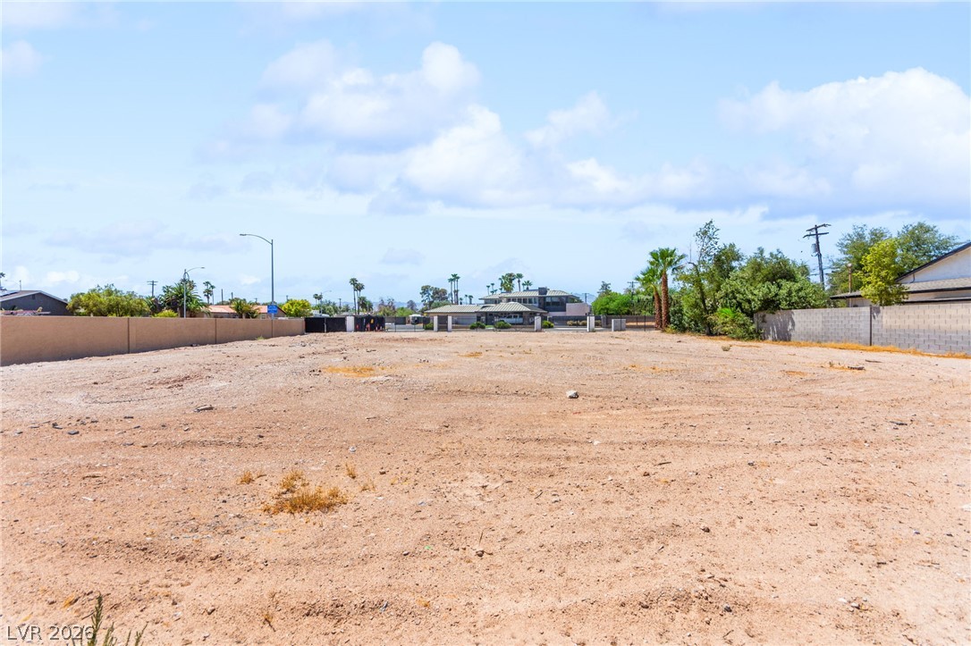 1629 Westwood Drive Las Vegas NV 89102