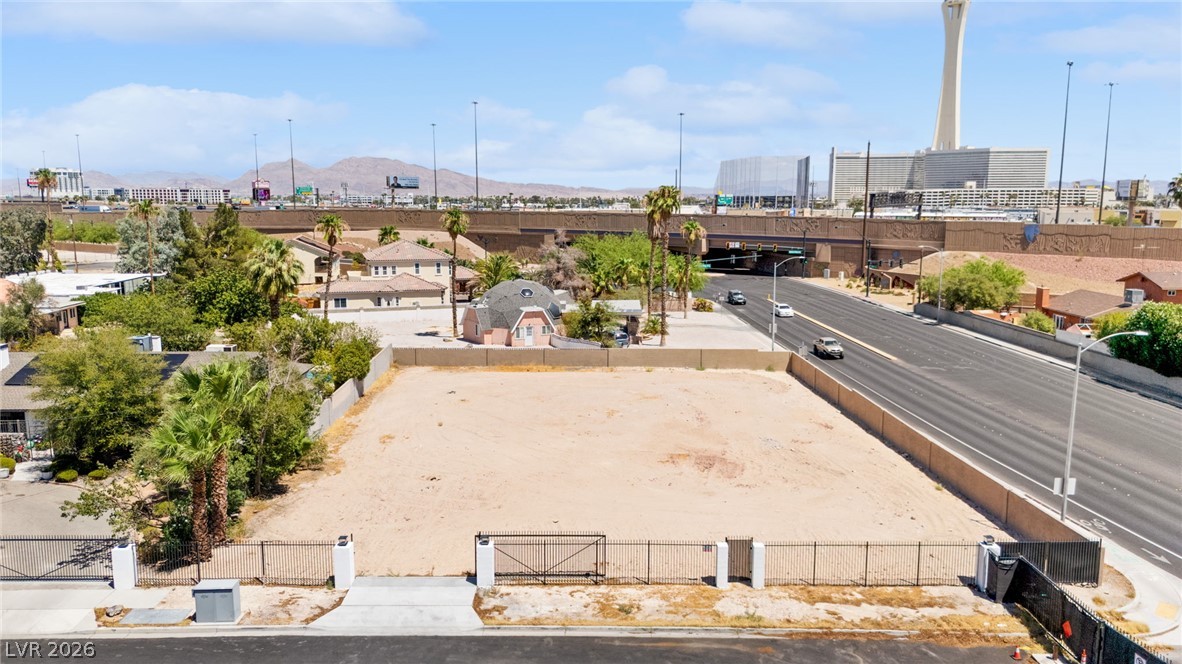 1629 Westwood Drive Las Vegas NV 89102