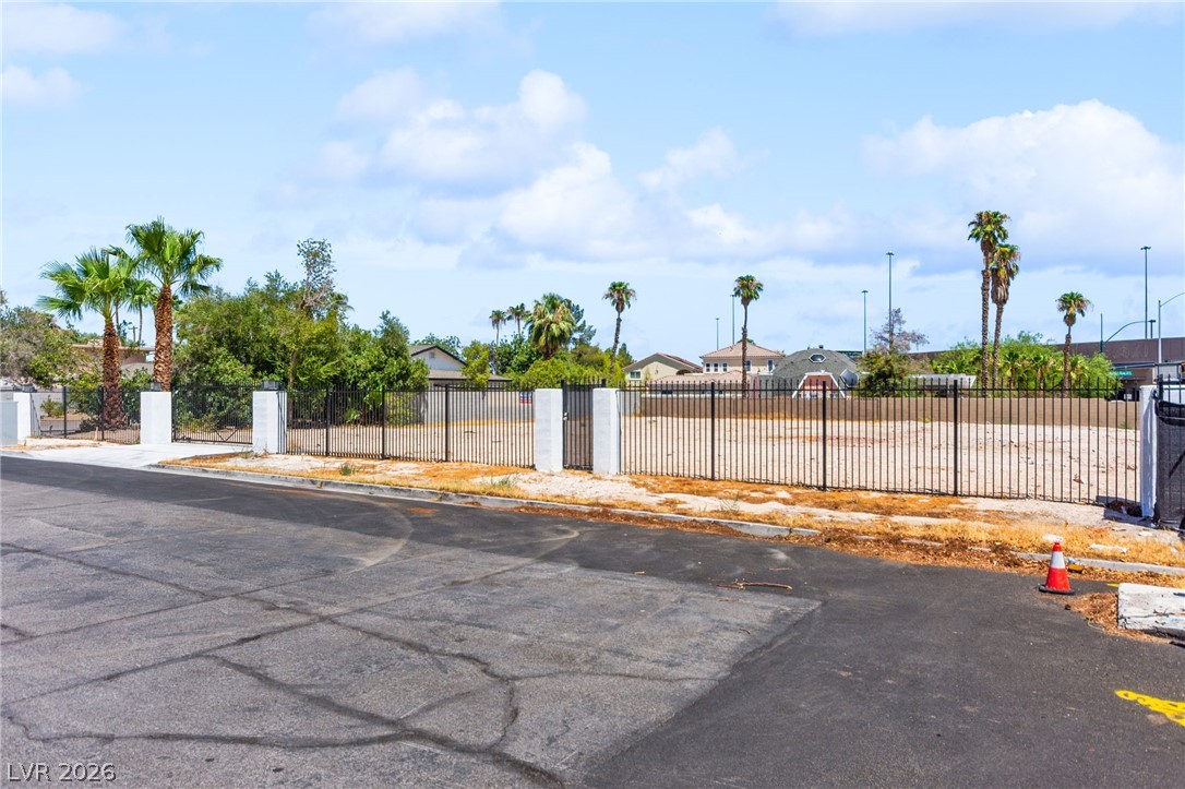 1629 Westwood Drive Las Vegas NV 89102