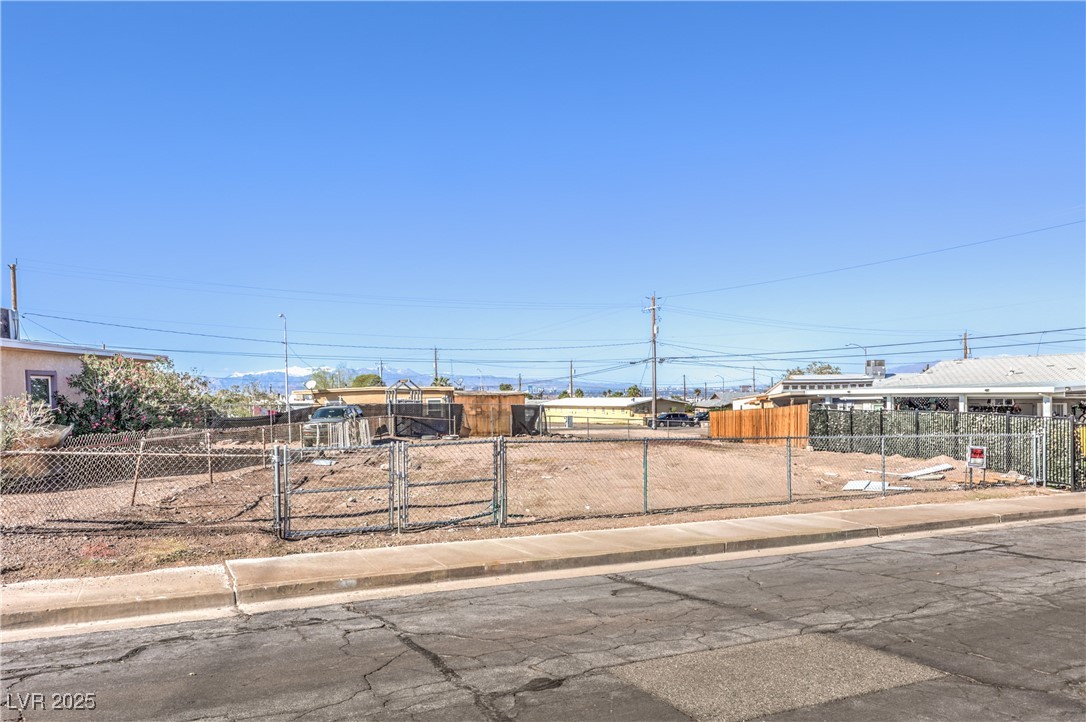 227 Zinc Street Henderson NV 89015
