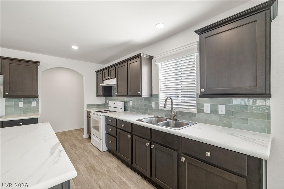 410 Candle Stick Avenue Pahrump NV 89048