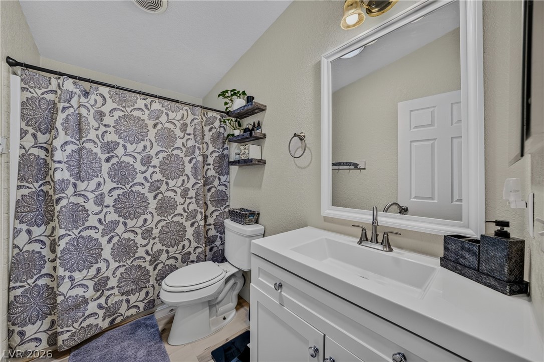 1640 North Woodchips Road Pahrump NV 89060
