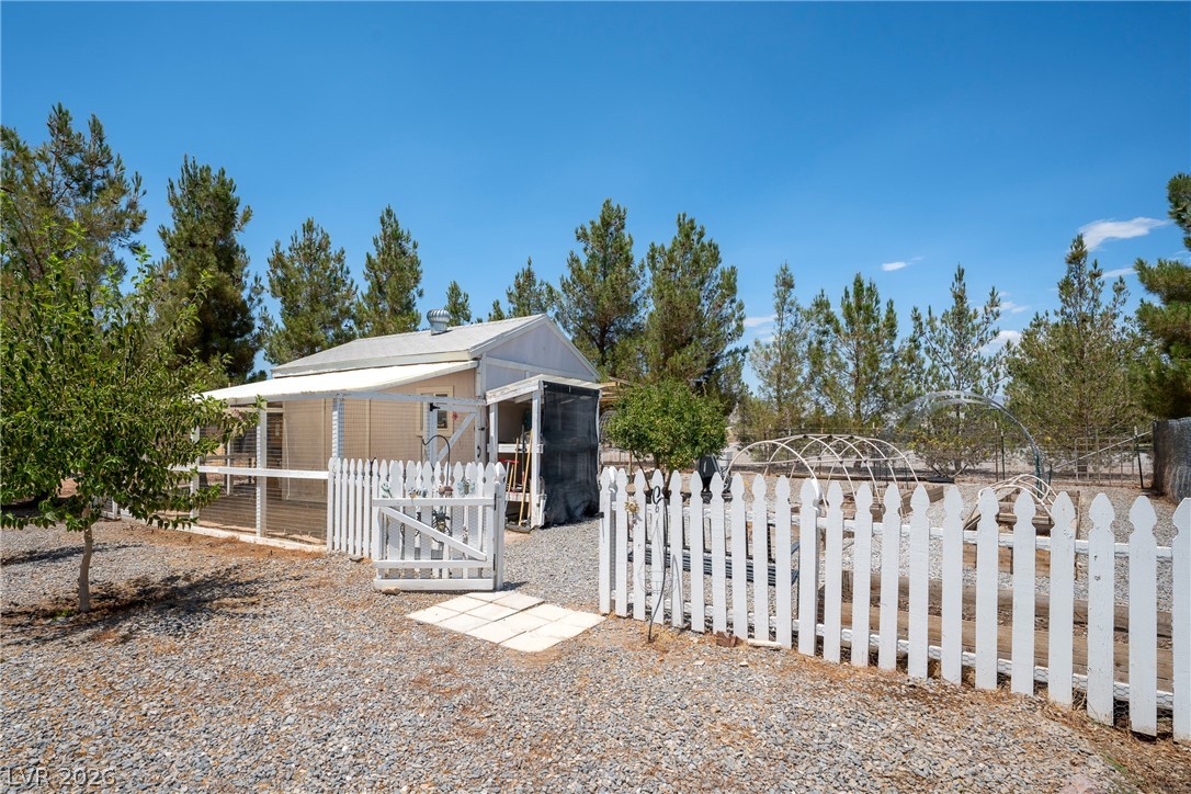 1640 North Woodchips Road Pahrump NV 89060