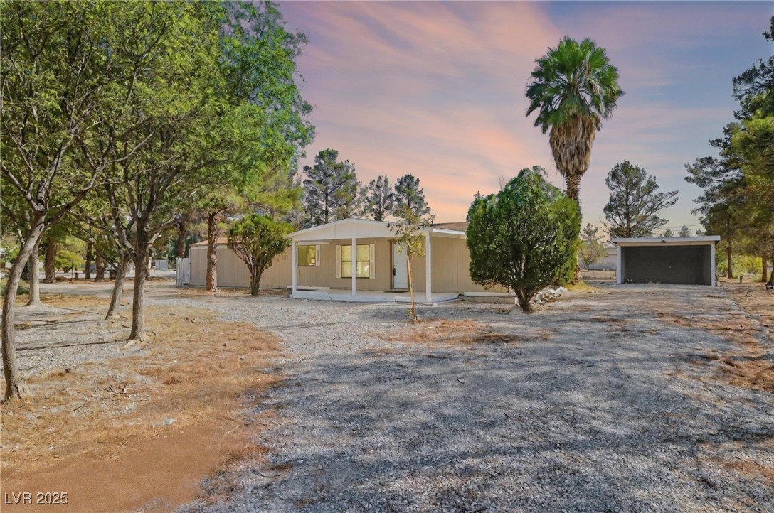 1421 West Irons Street Pahrump NV 89048