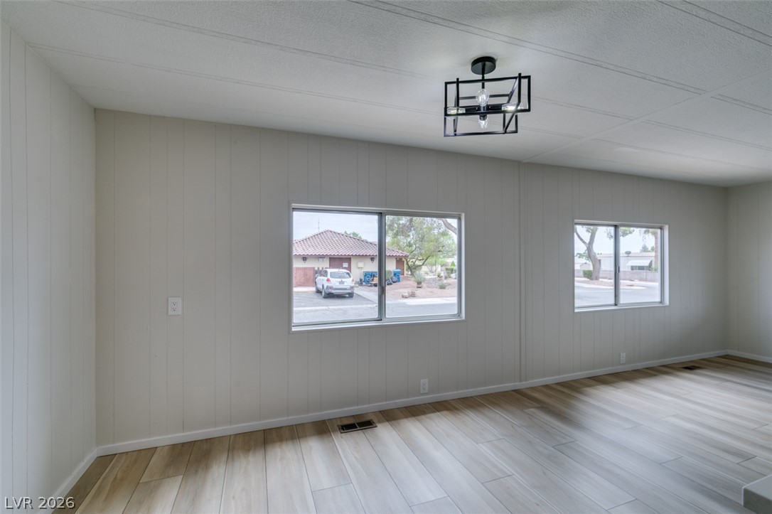 3579 Isle Royale Drive Las Vegas NV 89122