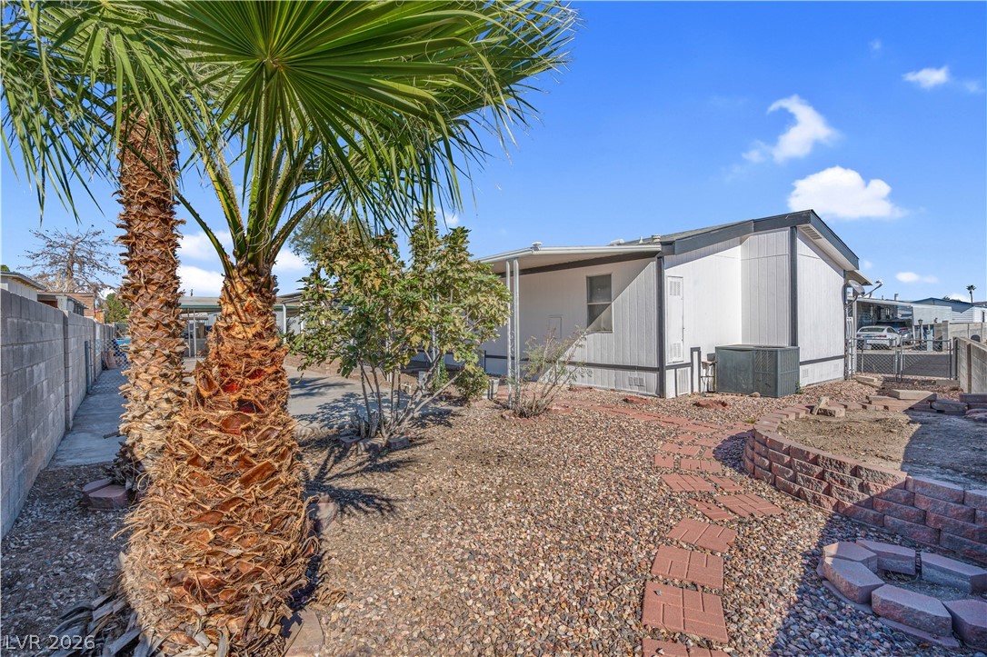 3421 Ewa Beach Drive Las Vegas NV 89122