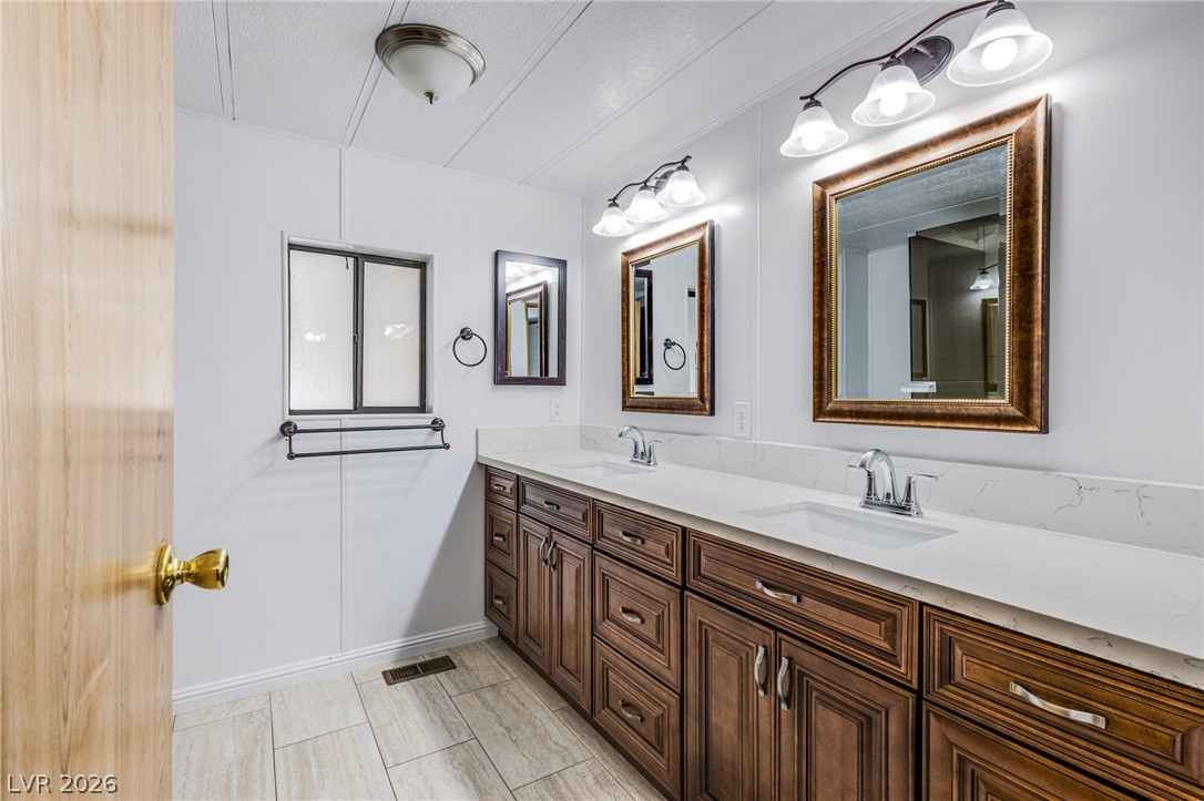 3233 Tularosa Lane Las Vegas NV 89122