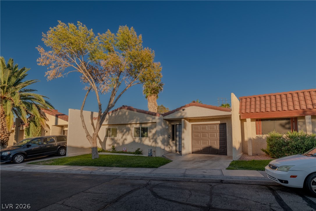 5676 Hobble Creek Drive Las Vegas NV 89120