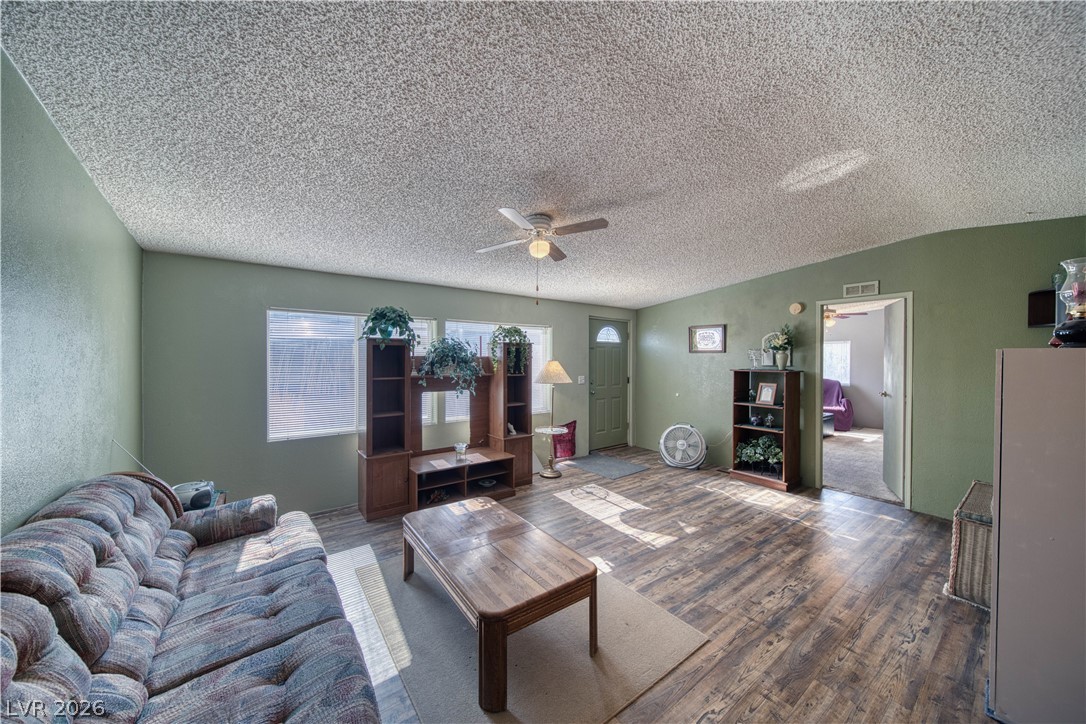 91 Potter Place Pahrump NV 89048