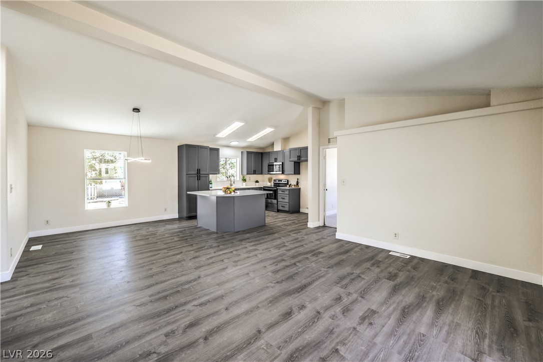 2730 South Dandelion Street Pahrump NV 89048