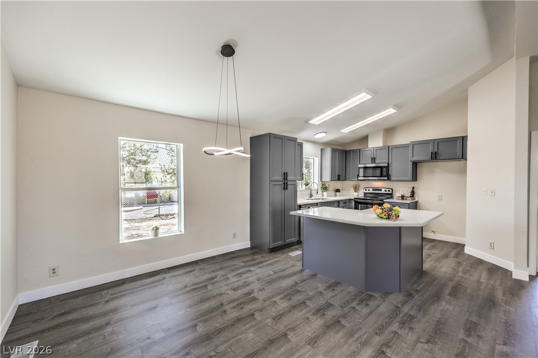 2730 South Dandelion Street Pahrump NV 89048