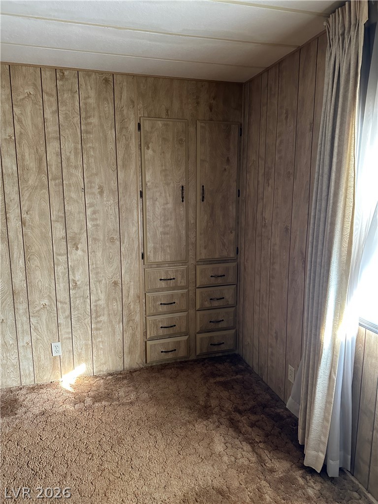 4637 Royal Ridge Lane 41 Las Vegas NV 89103