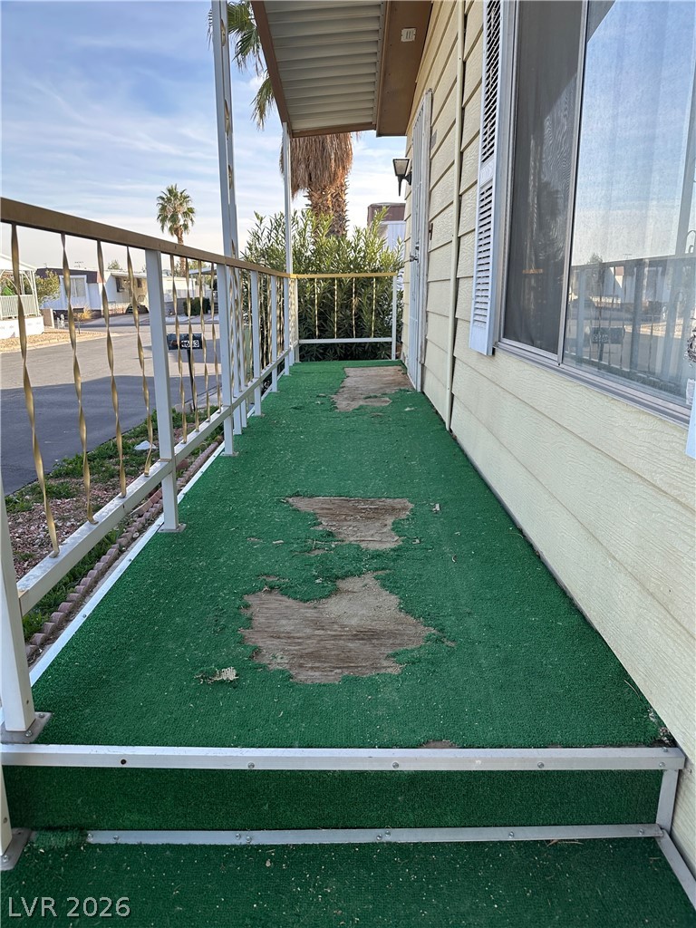 4637 Royal Ridge Lane 41 Las Vegas NV 89103