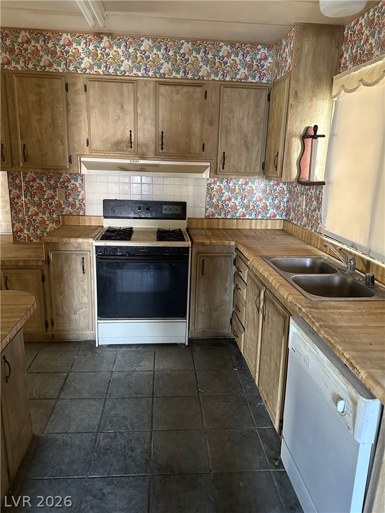 4637 Royal Ridge Lane 41 Las Vegas NV 89103