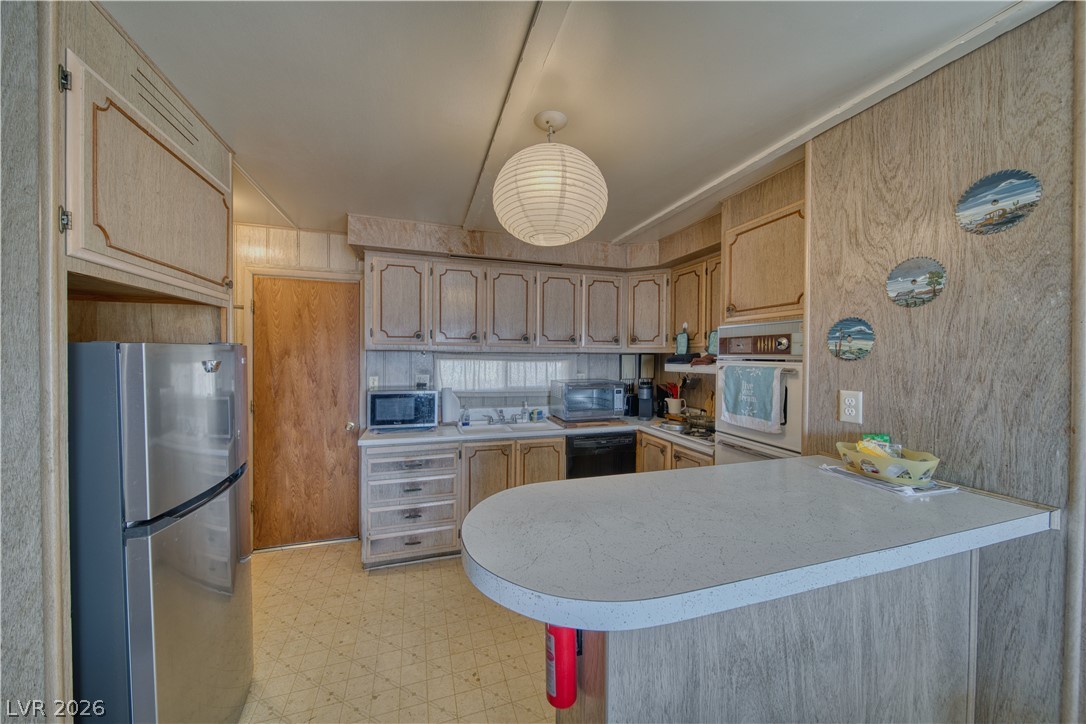 1260 Windy Lane Pahrump NV 89048
