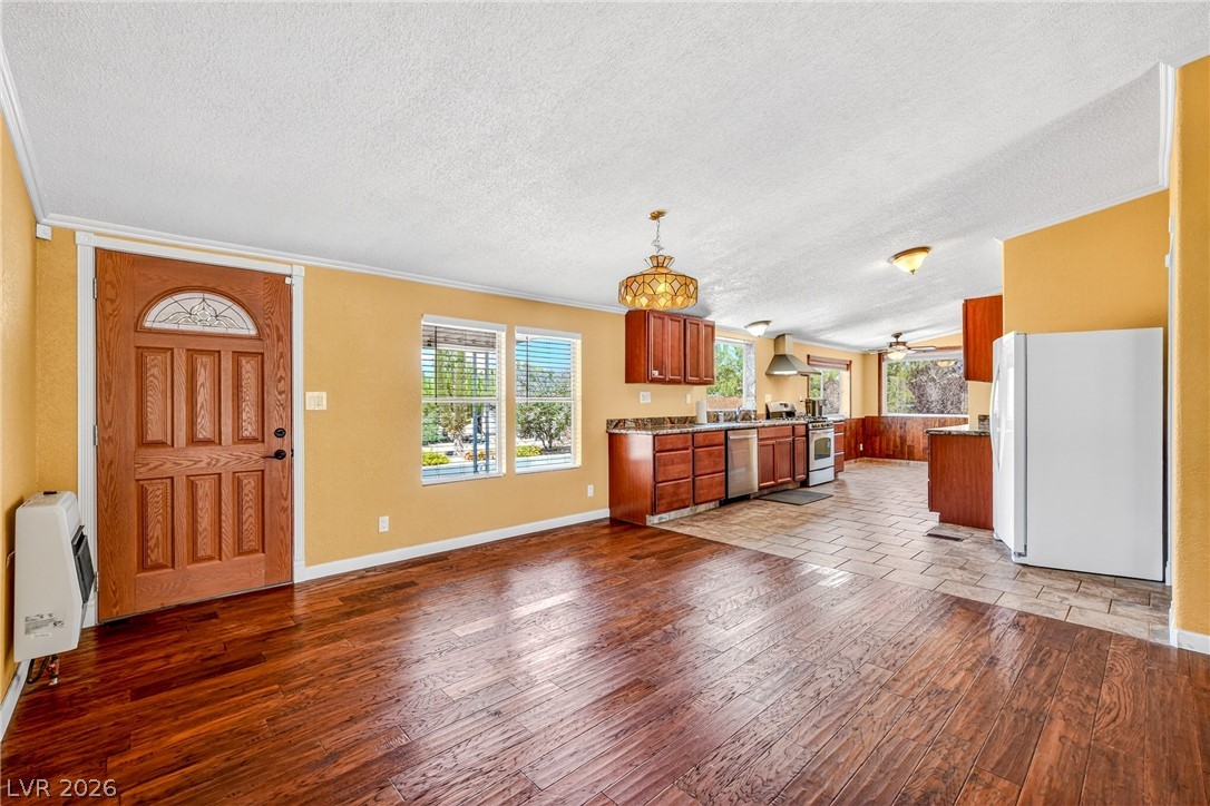 1831 West Horn Road Pahrump NV 89048
