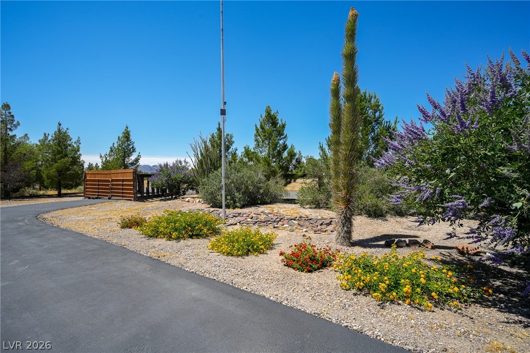 1831 West Horn Road Pahrump NV 89048