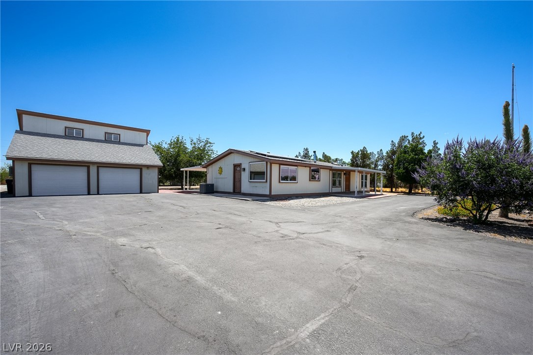 1831 West Horn Road Pahrump NV 89048
