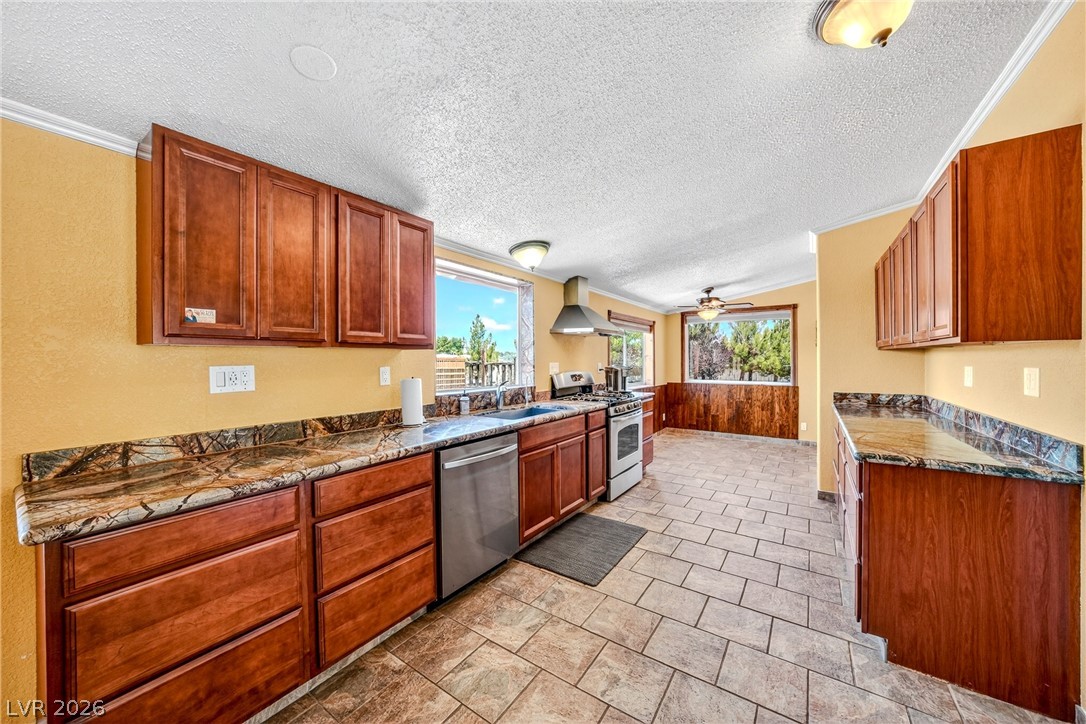 1831 West Horn Road Pahrump NV 89048