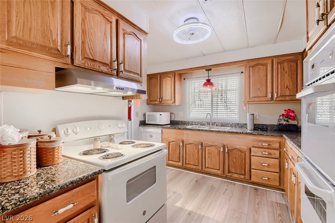 5107 Royal Avenue 235 Las Vegas NV 89103