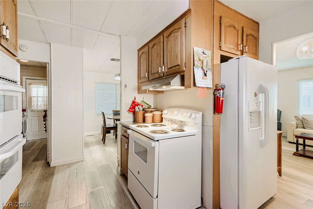 5107 Royal Avenue 235 Las Vegas NV 89103
