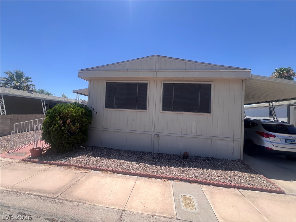 5565 Tres Piedras Road Las Vegas NV 89122