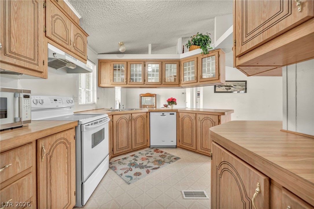2280 Machado Street Pahrump NV 89048