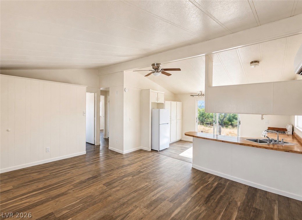 3310 Z Street Pahrump NV 89048